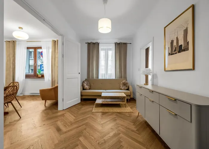 Warsaw Downtown Apt - 82M2, Top Location - By Rentujemy