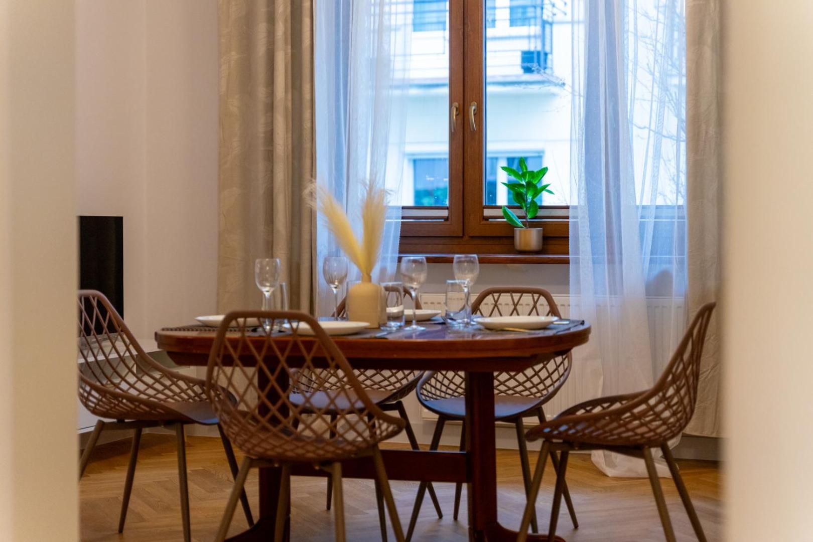 Apartament Downtown - 82m2, Location - By Rentujemy Warszawa