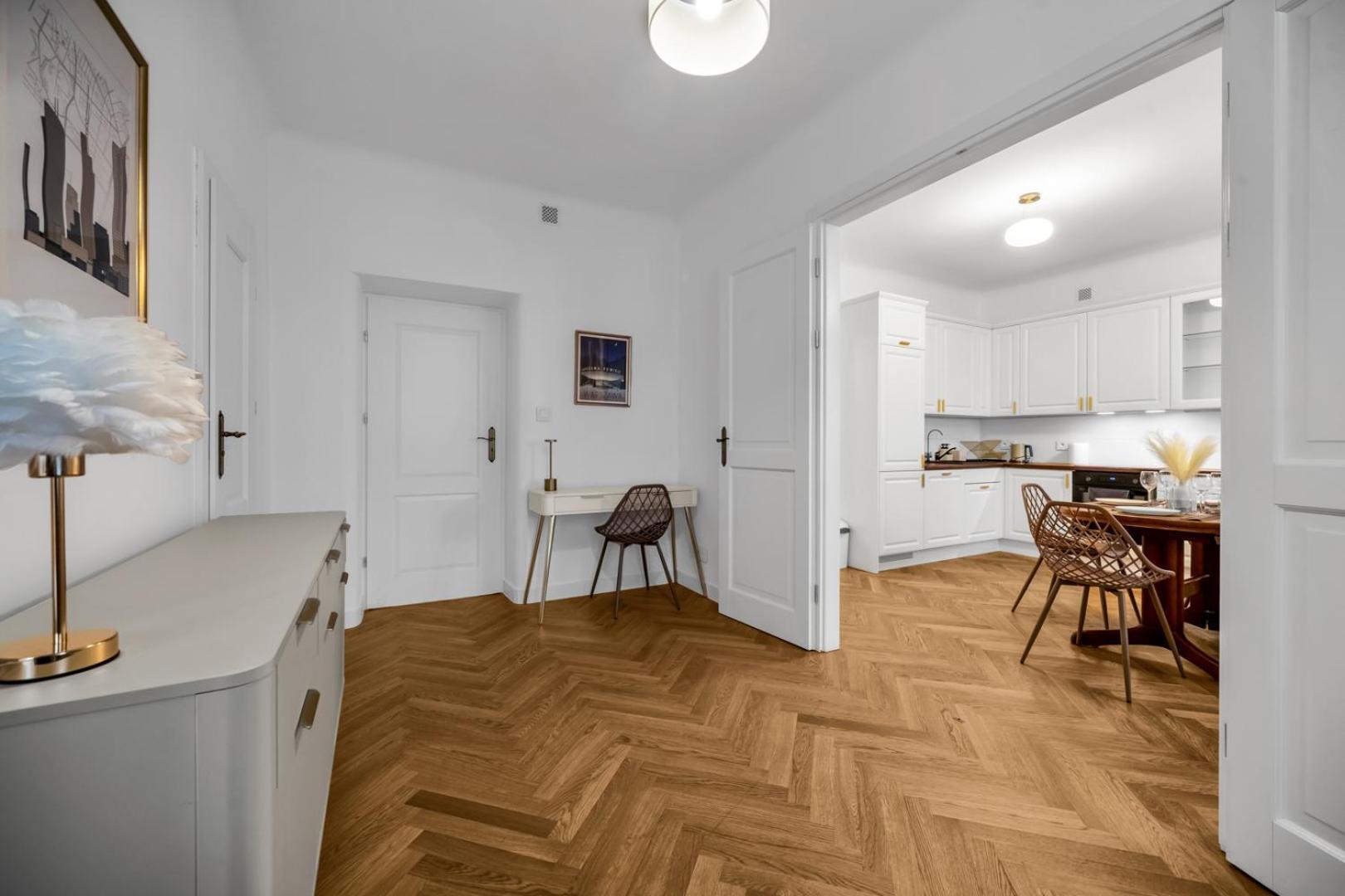 Apartament Downtown - 82m2, Location - By Rentujemy Warszawa